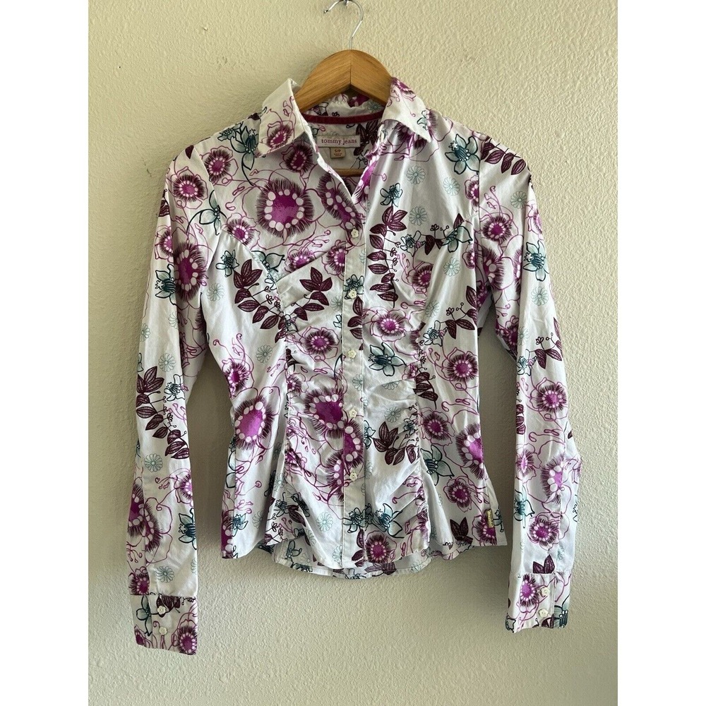 Tommy Jeans Y2K Vintage Fitted Floral Button Up Shirt Cottagecore Feminine Chic